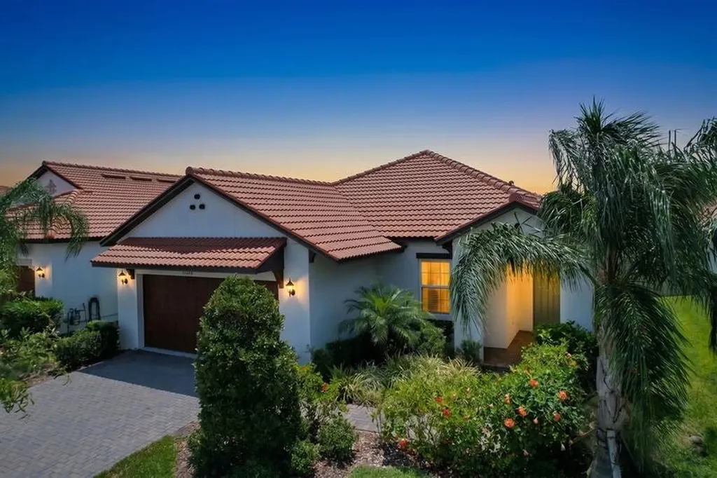 17228 Star Banks Street Wimauma FL 33598