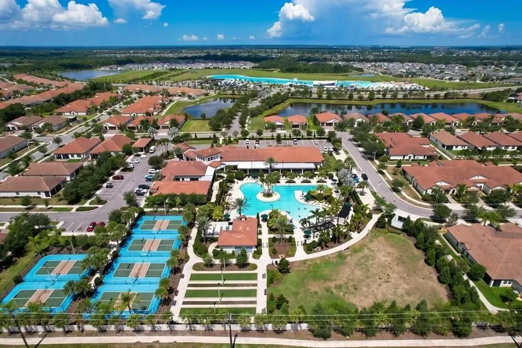17228 Star Banks Street Wimauma FL 33598