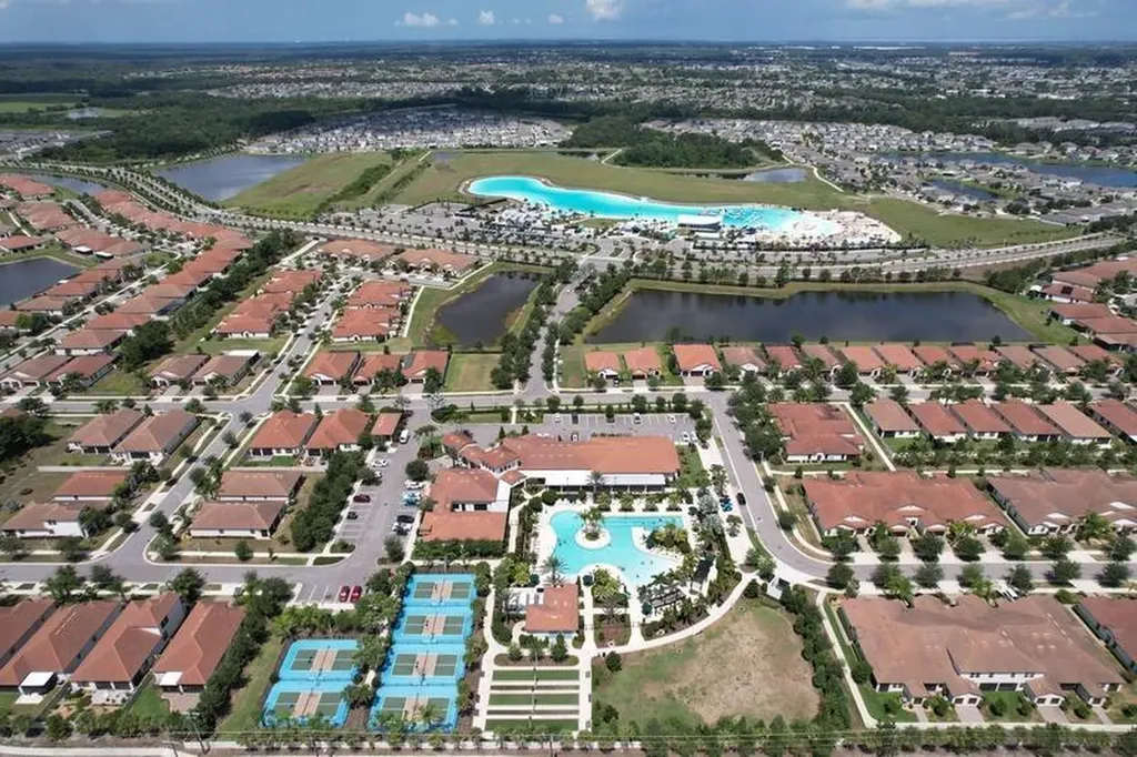 17228 Star Banks Street Wimauma FL 33598