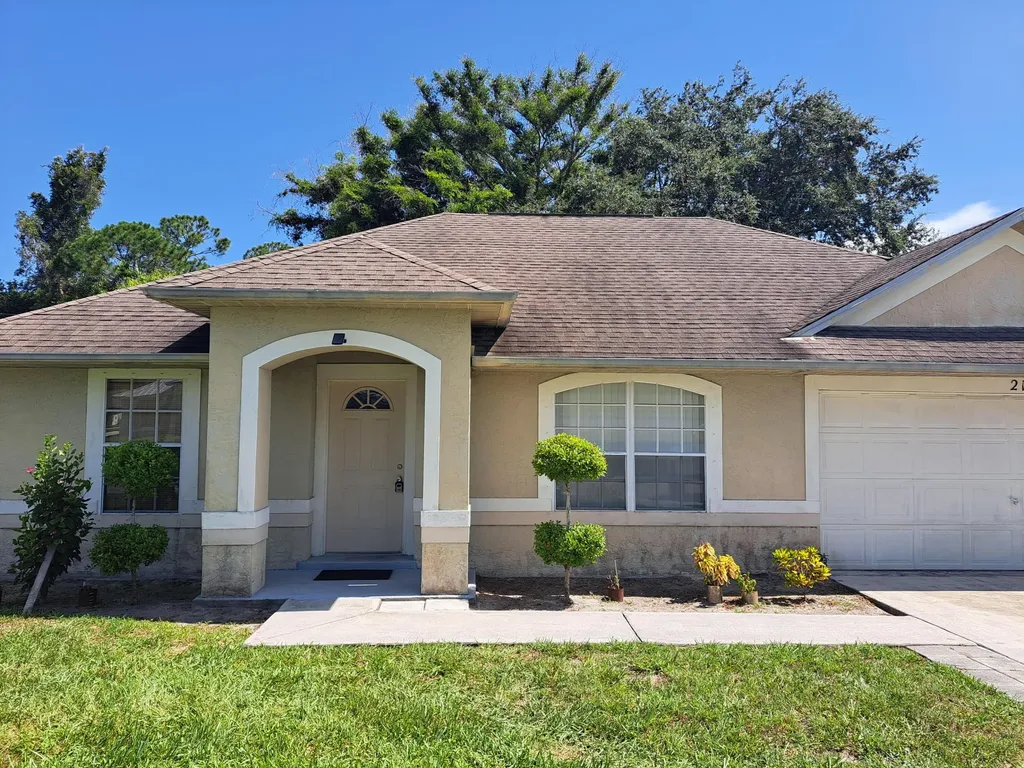 212 SW Ewing Avenue Port St Lucie FL 34983