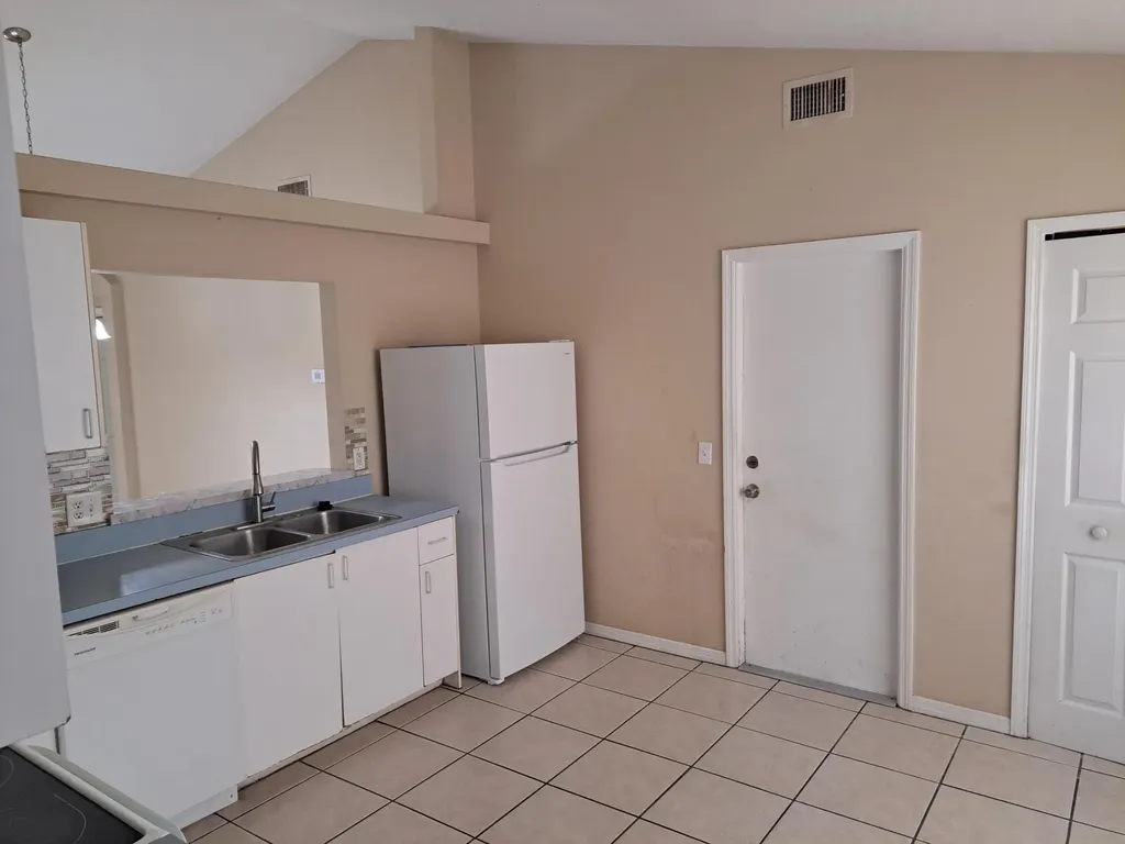 212 SW Ewing Avenue Port St Lucie FL 34983