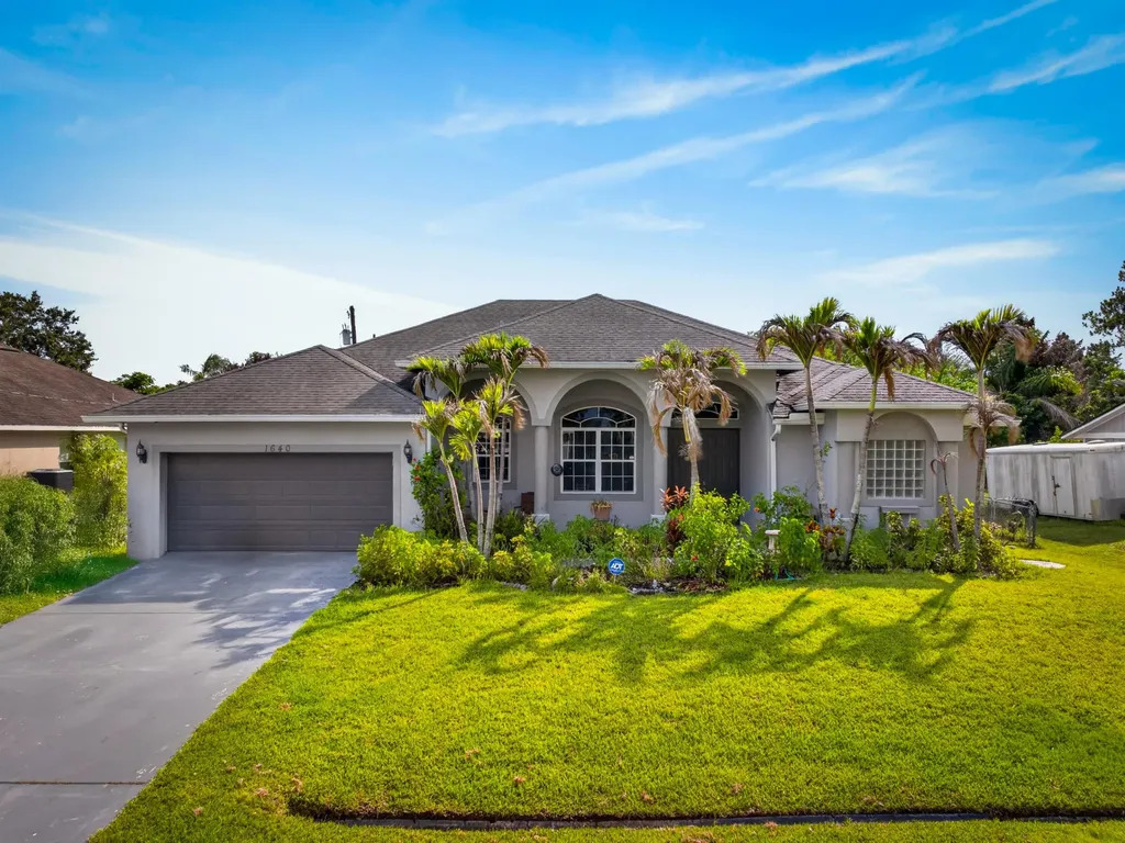 1640 SW Burlington Street Port St Lucie FL 34984