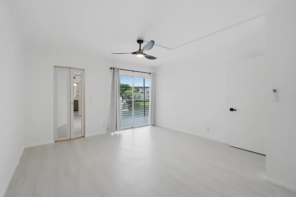 1805 Eleuthera Point Coconut Creek FL 33066