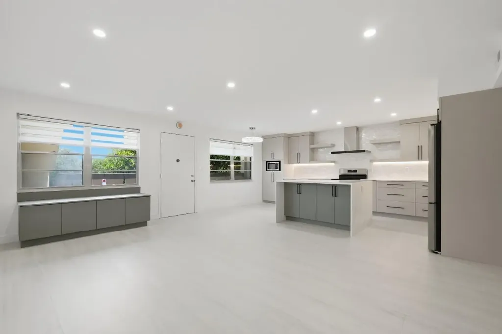 1805 Eleuthera Point Coconut Creek FL 33066