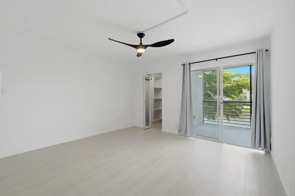 1805 Eleuthera Point Coconut Creek FL 33066