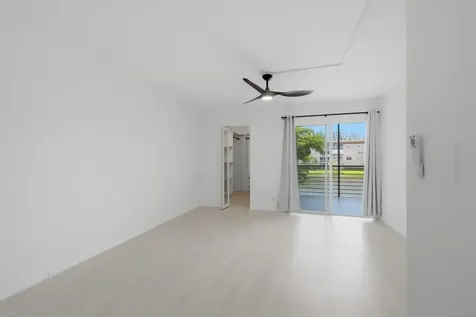 1805 Eleuthera Point Coconut Creek FL 33066