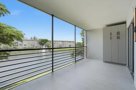1805 Eleuthera Point Coconut Creek FL 33066