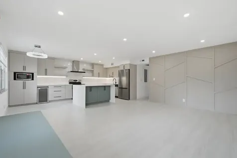 1805 Eleuthera Point Coconut Creek FL 33066
