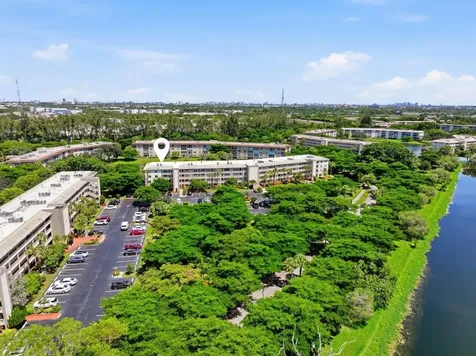 1805 Eleuthera Point Coconut Creek FL 33066