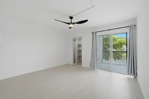 1805 Eleuthera Point Coconut Creek FL 33066