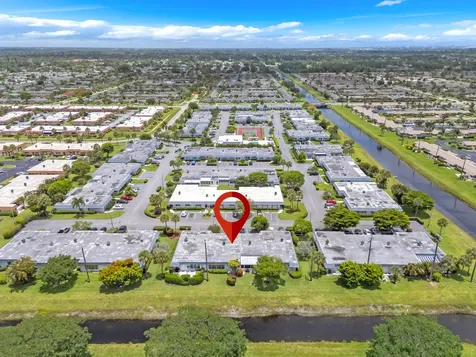 2886 Fernley Drive E West Palm Beach FL 33415