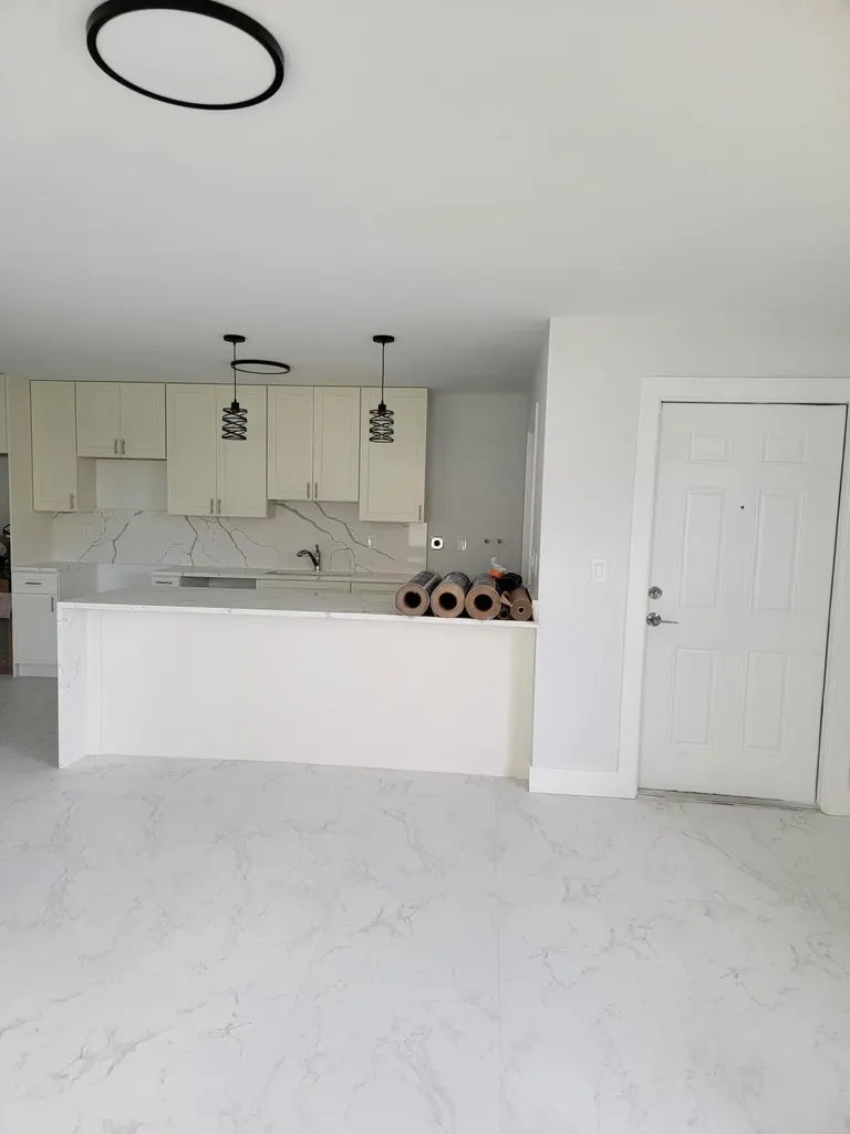 240 SW 7th Street Boca Raton FL 33432