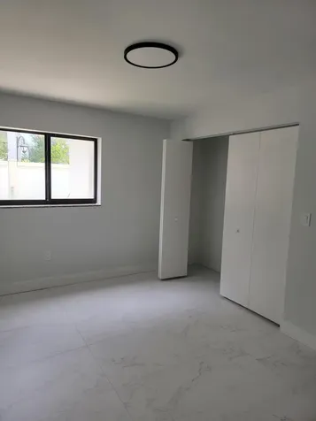 240 SW 7th Street Boca Raton FL 33432