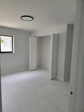 240 SW 7th Street Boca Raton FL 33432