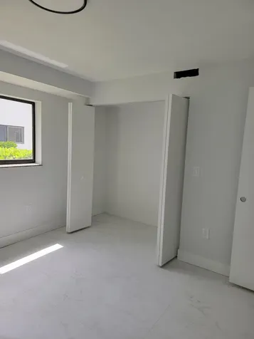 240 SW 7th Street Boca Raton FL 33432
