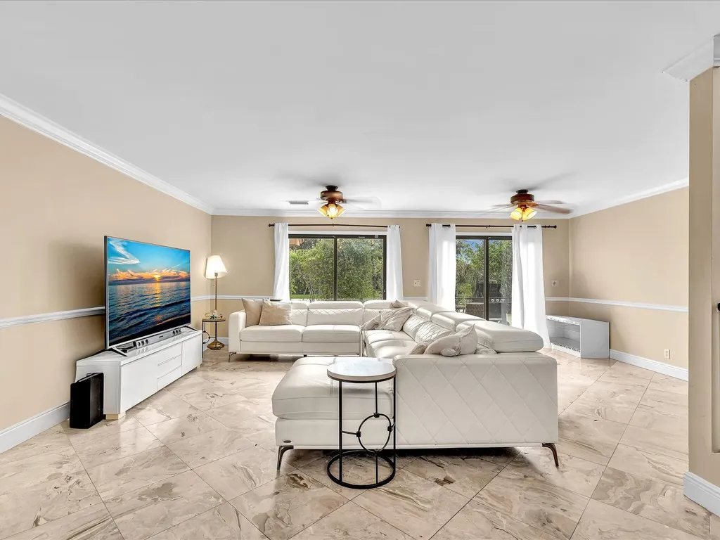 3971 NW 5th Drive Deerfield Beach FL 33442