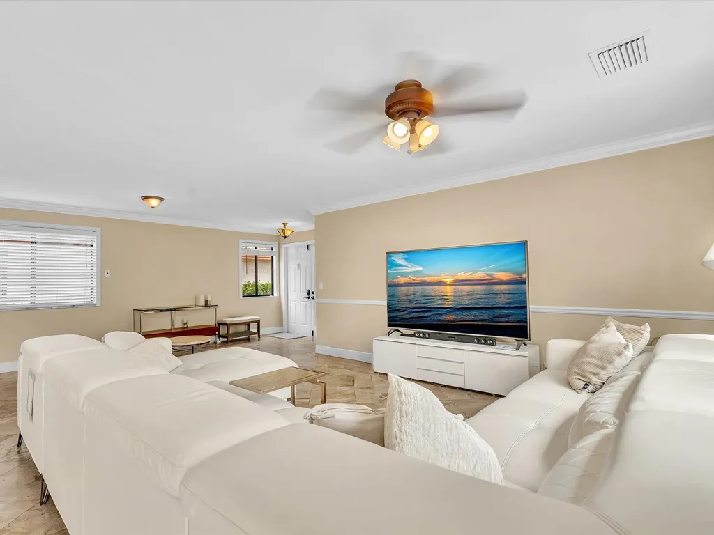 3971 NW 5th Drive Deerfield Beach FL 33442