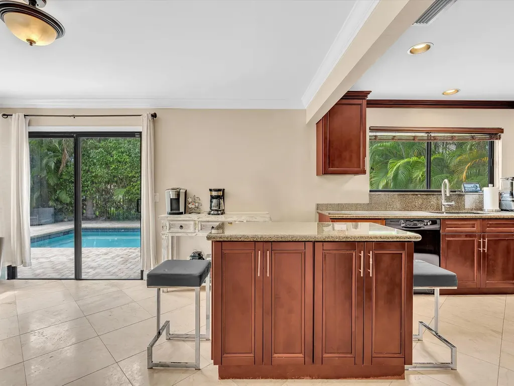 3971 NW 5th Drive Deerfield Beach FL 33442