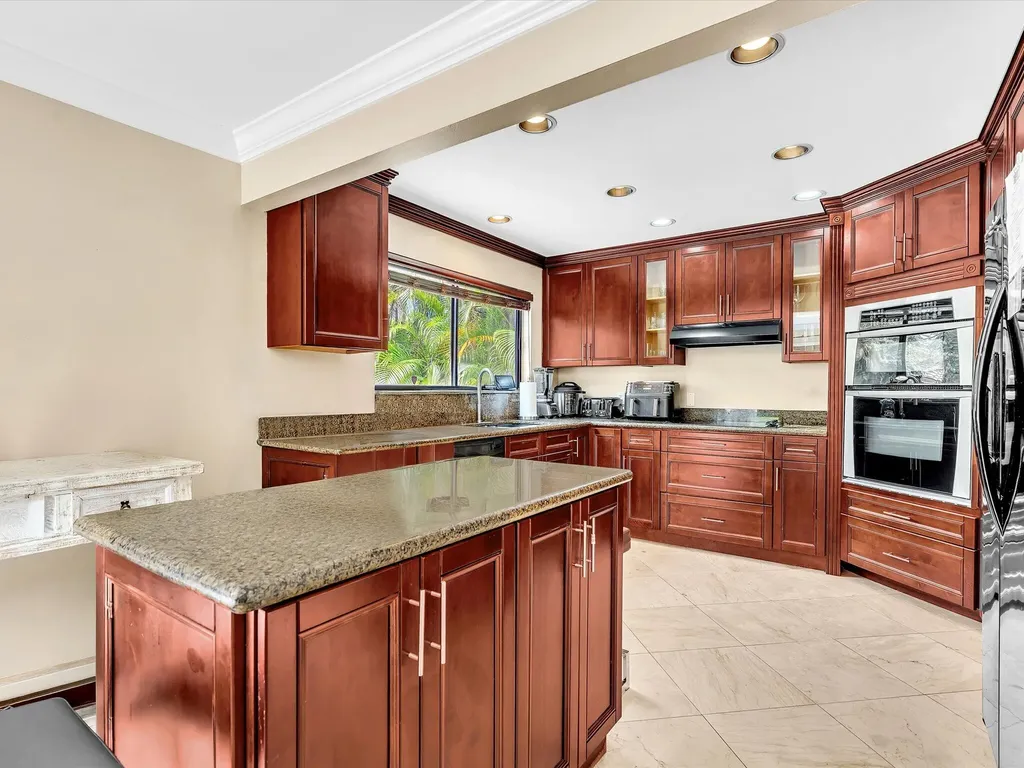 3971 NW 5th Drive Deerfield Beach FL 33442