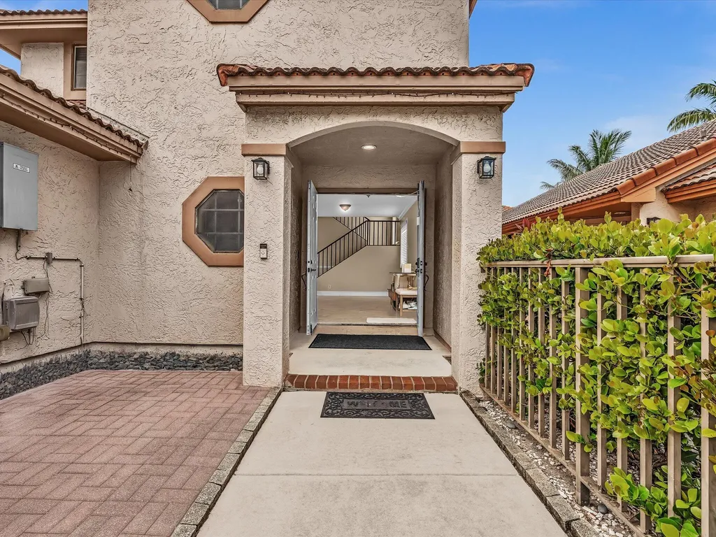 3971 NW 5th Drive Deerfield Beach FL 33442