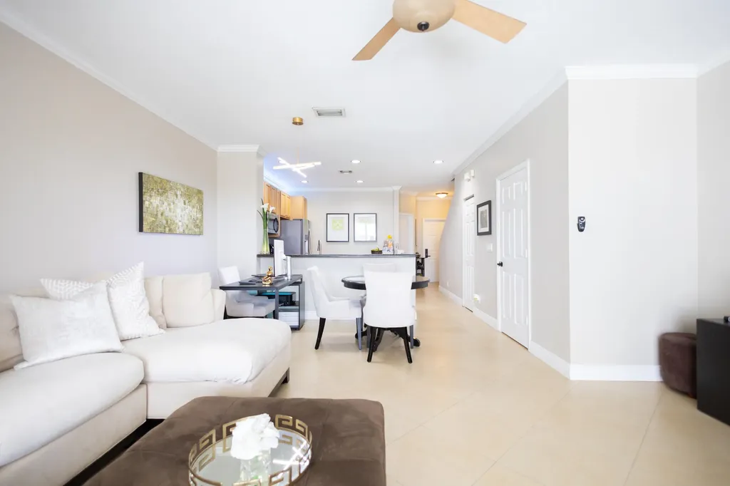 8115 Bellagio Lane Boynton Beach FL 33472
