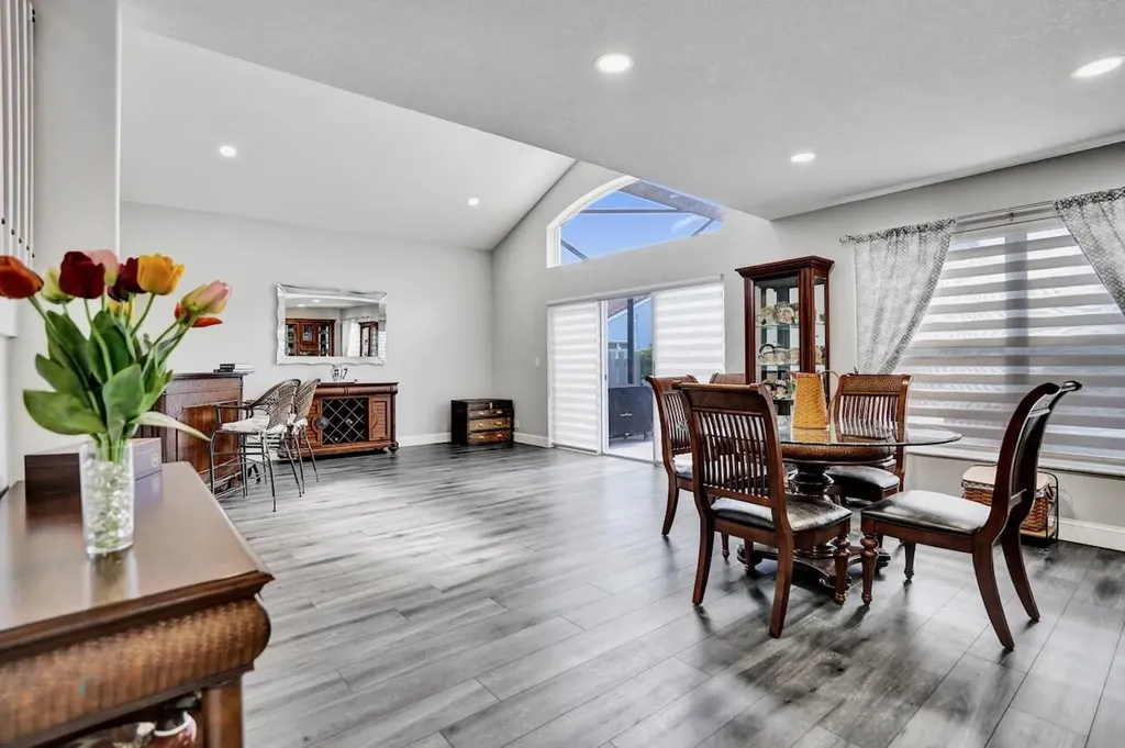 5222 Prairie Dunes Village Circle Lake Worth FL 33463
