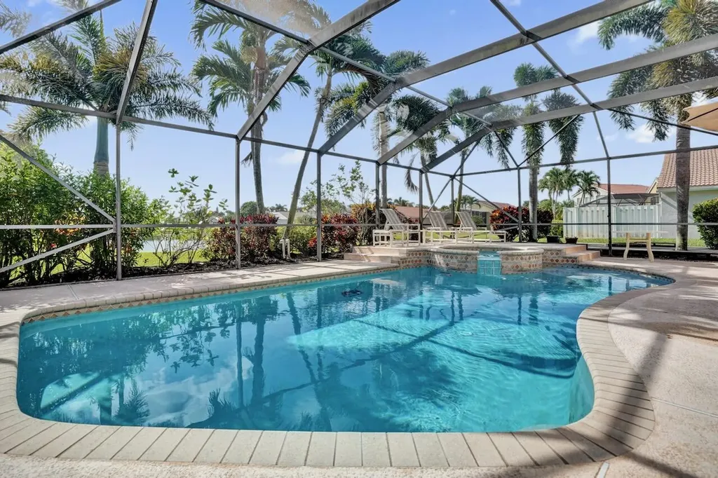 5222 Prairie Dunes Village Circle Lake Worth FL 33463