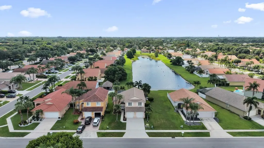 5222 Prairie Dunes Village Circle Lake Worth FL 33463