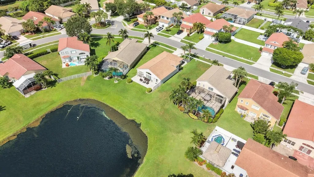 5222 Prairie Dunes Village Circle Lake Worth FL 33463