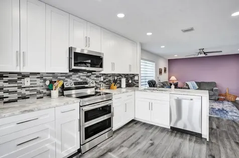 5222 Prairie Dunes Village Circle Lake Worth FL 33463
