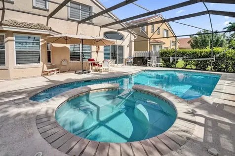 5222 Prairie Dunes Village Circle Lake Worth FL 33463