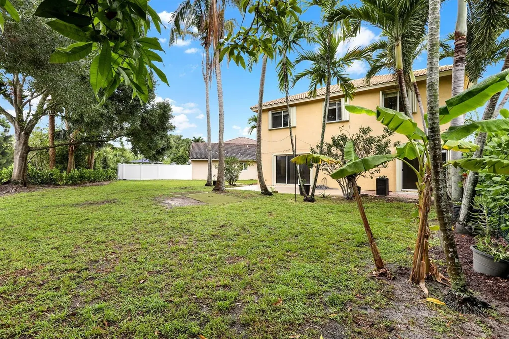 1533 Rialto Drive Boynton Beach FL 33436