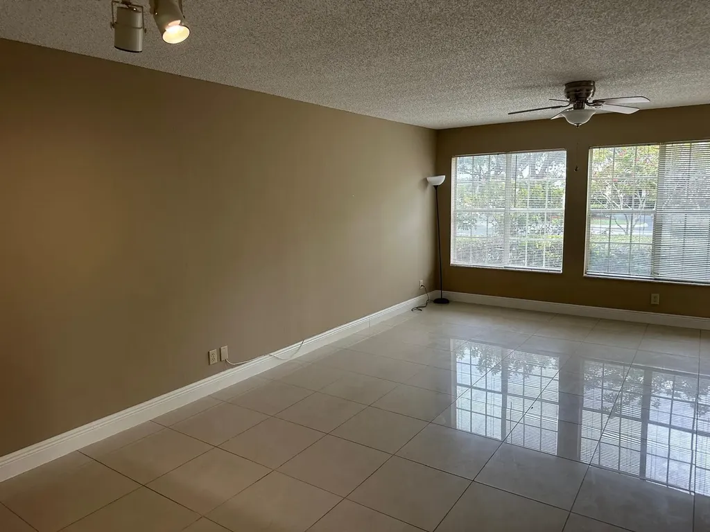 6283 La Costa Drive Boca Raton FL 33433