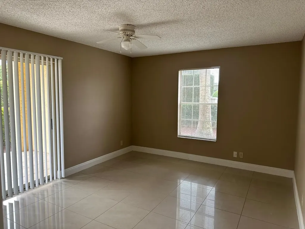 6283 La Costa Drive Boca Raton FL 33433