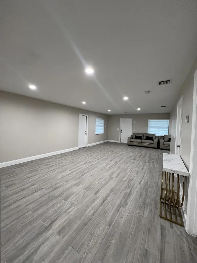601 NW 2nd Street Delray Beach FL 33444
