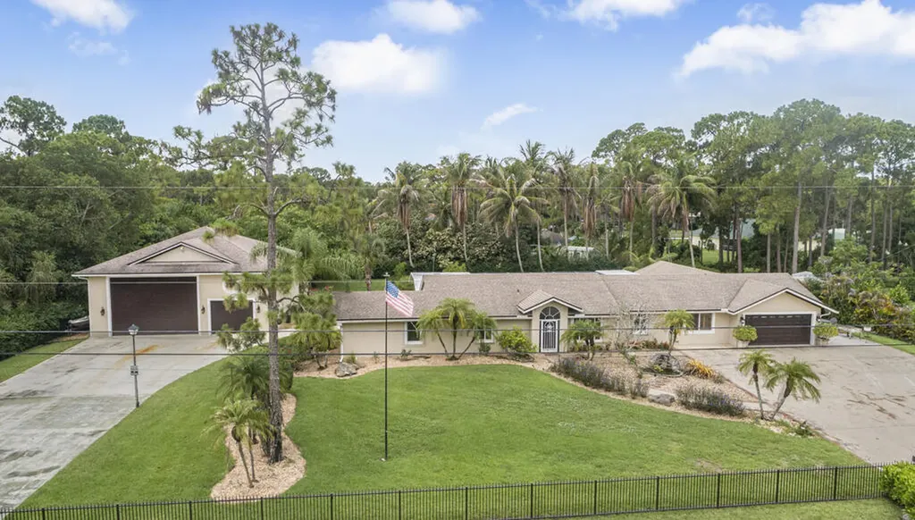 13676 N 85th Road N West Palm Beach FL 33412