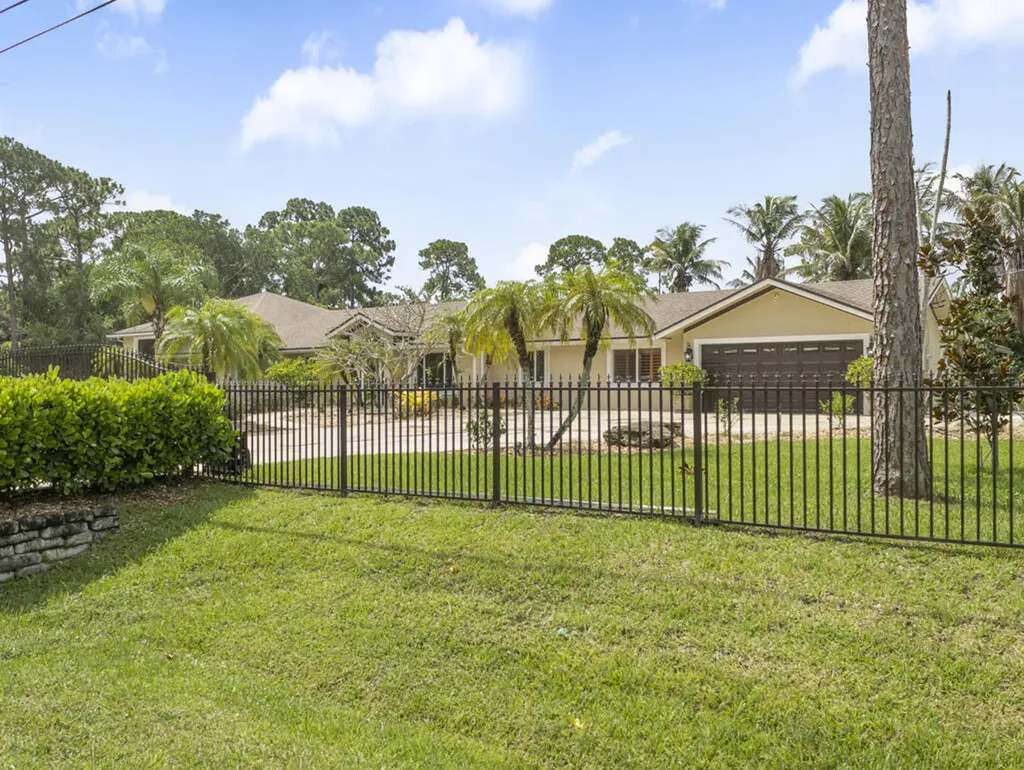 13676 N 85th Road N West Palm Beach FL 33412