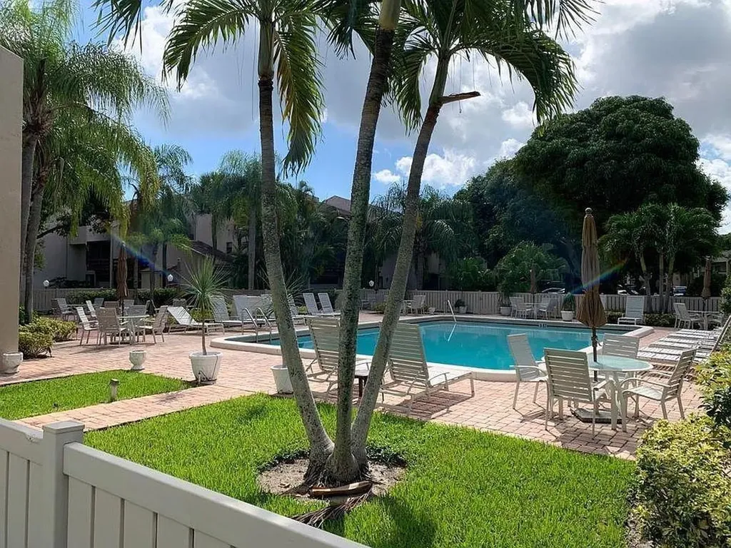 159 NW 70th Street Boca Raton FL 33487