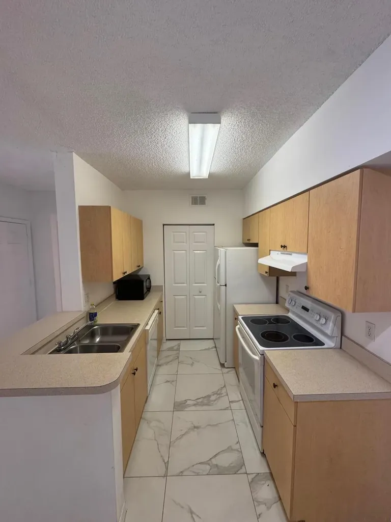 10330 Fox Trail Road S West Palm Beach FL 33411