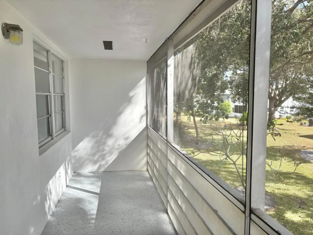 239 Sussex L West Palm Beach FL 33417