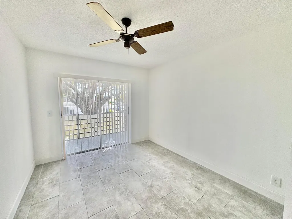 239 Sussex L West Palm Beach FL 33417
