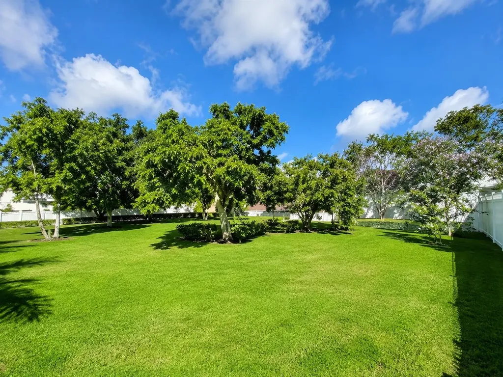 2651 Jackson Street Hollywood FL 33020