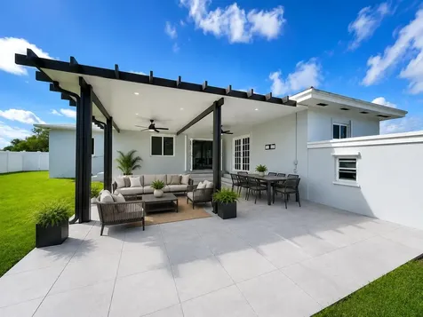 2651 Jackson Street Hollywood FL 33020