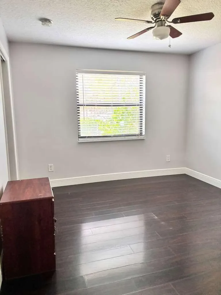 9024 Apache Boulevard Loxahatchee FL 33470