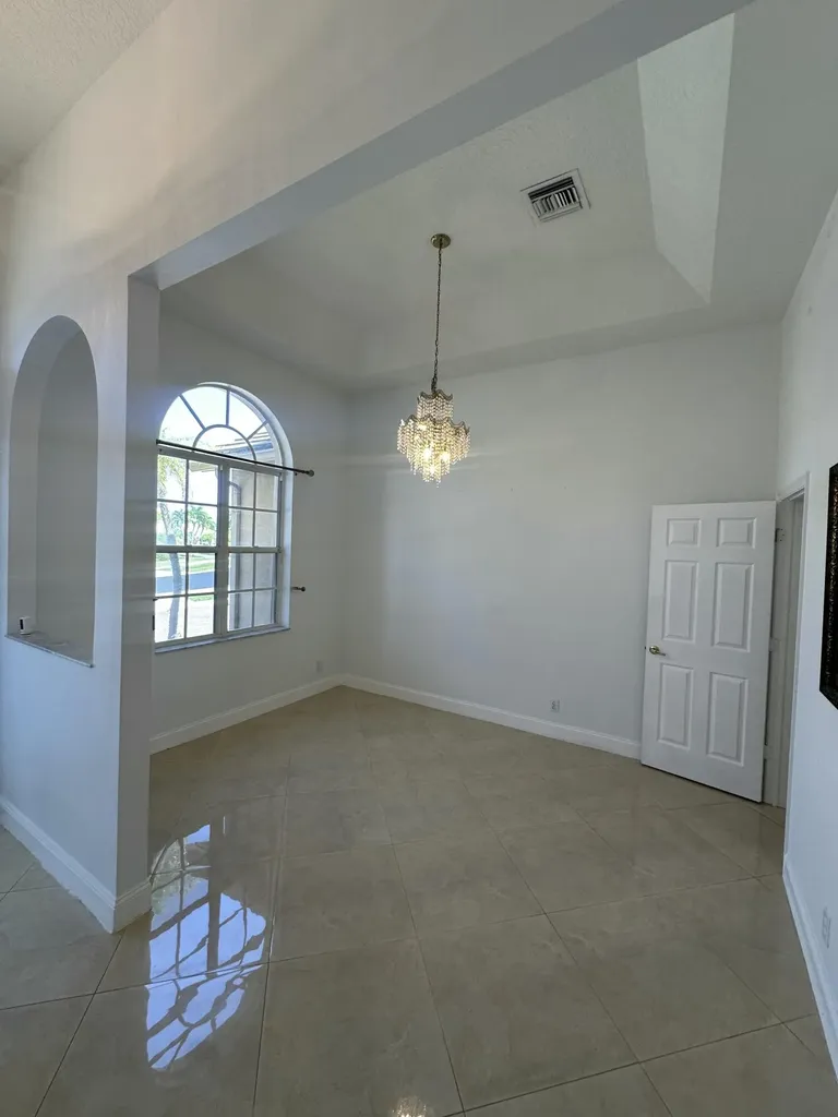21698 Abington Court Boca Raton FL 33428