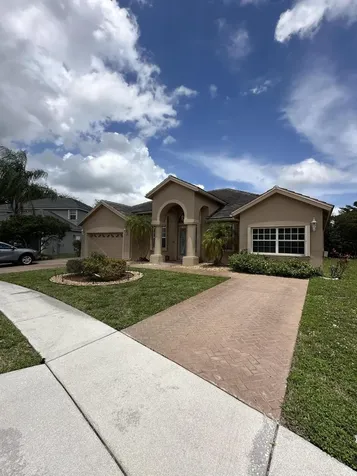 21698 Abington Court Boca Raton FL 33428