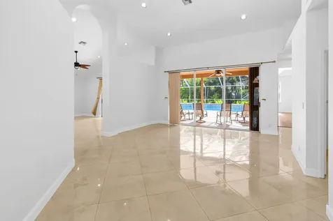 21698 Abington Court Boca Raton FL 33428