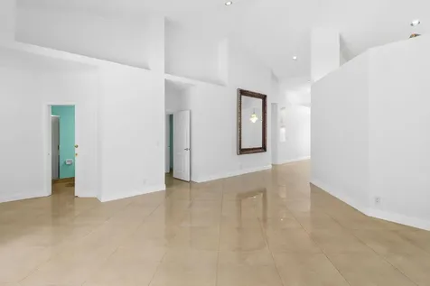 21698 Abington Court Boca Raton FL 33428