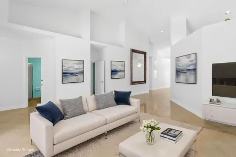 21698 Abington Court Boca Raton FL 33428