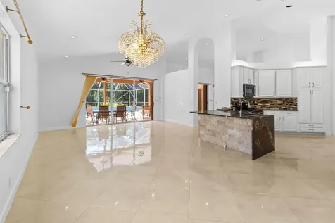 21698 Abington Court Boca Raton FL 33428